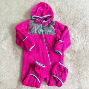The North Face Pink Baby Girl Fleece Snowsuit Bunting 12-18 months